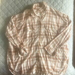 American Eagle lightweight flannel